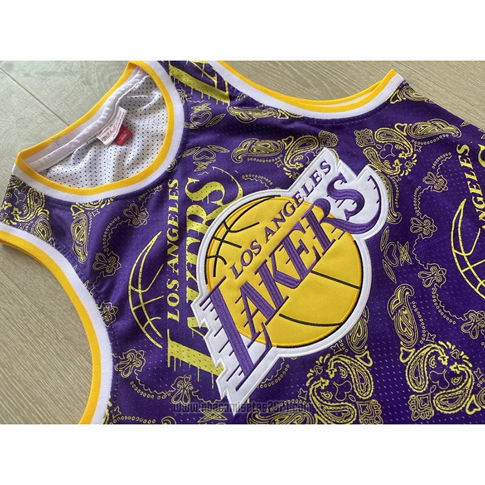 Camiseta Los Angeles Lakers Kobe Bryant #24 Mitchell & Ness 2007-08 Violeta2
